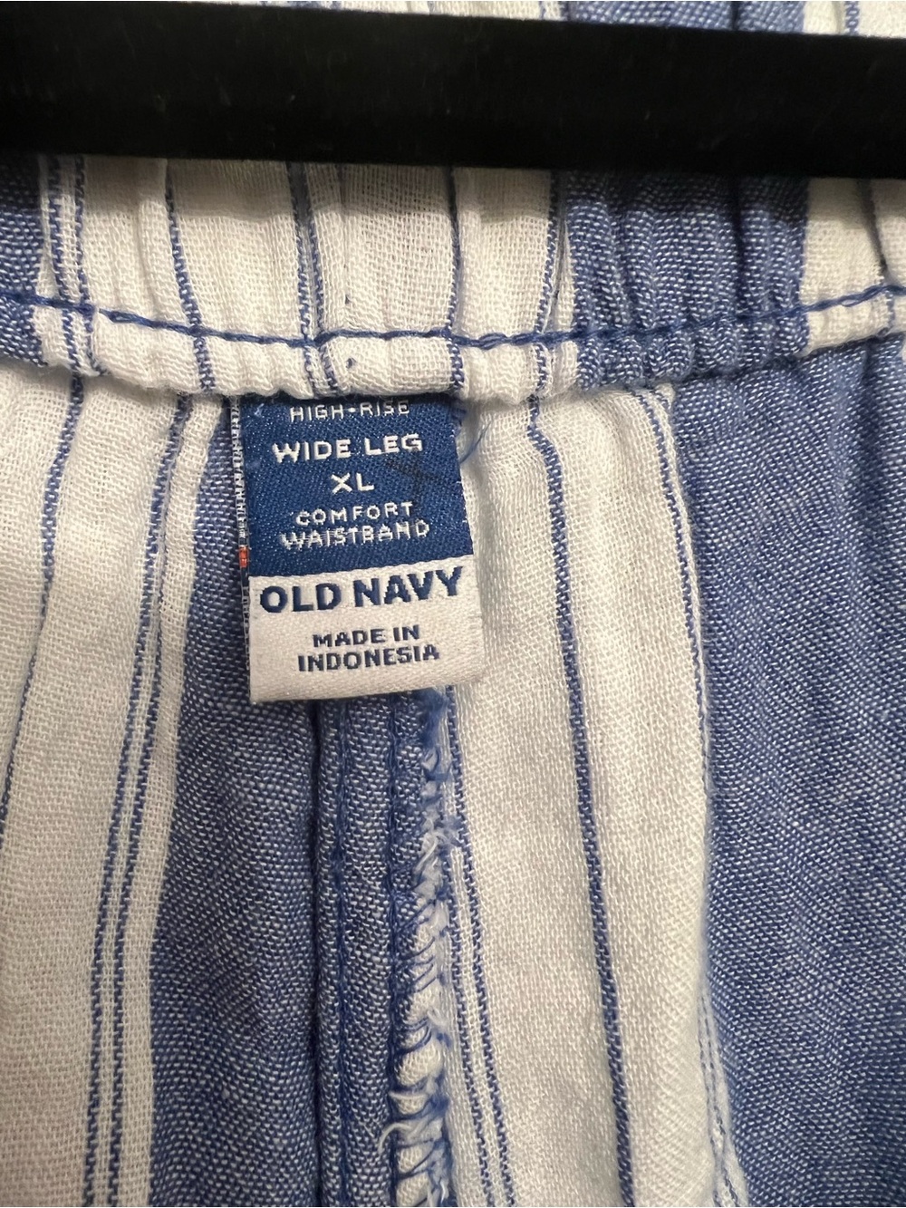 Old Navy High Waist Striped Wide-Leg Pants - Picture 4 of 6